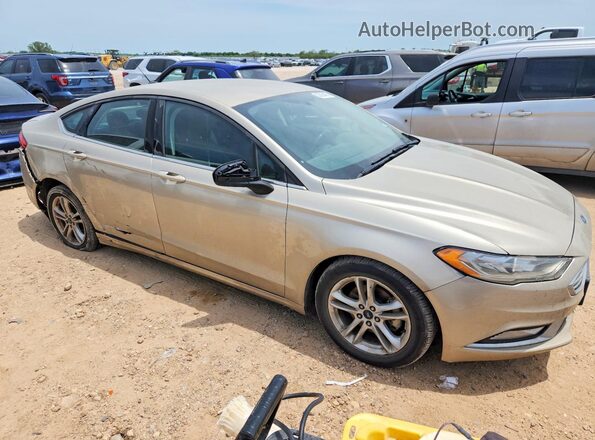 3FA6P0G70JR166731 2018 FORD FUSION Beige Delantero derecho