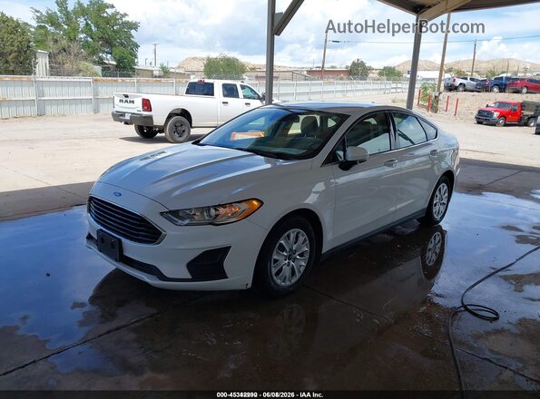 3FA6P0G71LR201568 2020 FORD FUSION Белый Передняя левая четверть