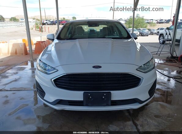 3FA6P0G71LR201568 2020 FORD FUSION Белый Вид спереди