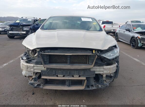 3FA6P0G73HR105612 2017 FORD FUSION Champagne უკანა სალონის ხედი