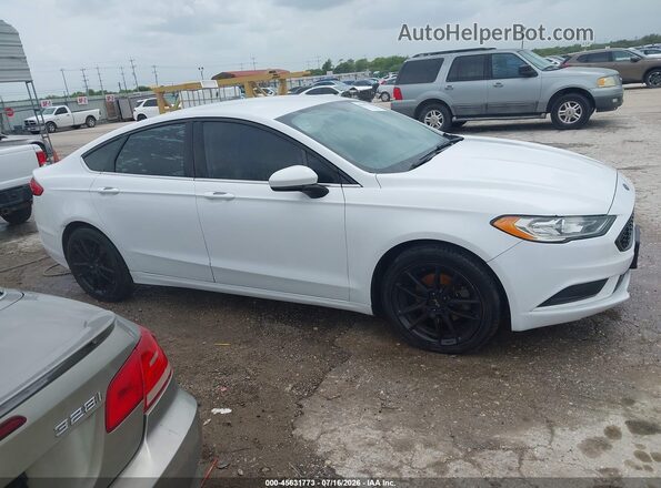 3FA6P0G73JR211323 2018 FORD FUSION White Vista interior trasera