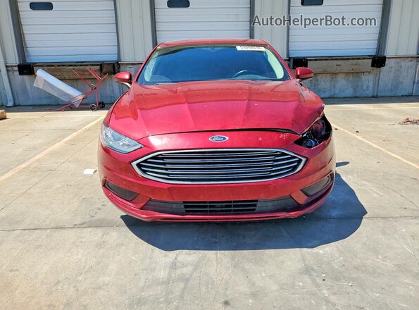 3FA6P0G74HR404543 2017 FORD FUSION Red Widok z przodu