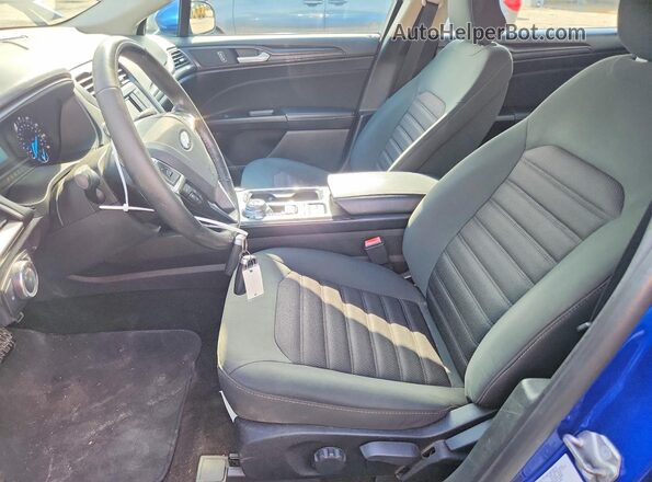 3FA6P0G74JR222489 2018 FORD FUSION Синий Вид салона спереди