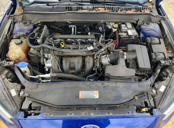 3FA6P0G75GR170105 2016 FORD FUSION Blue Rear interior view