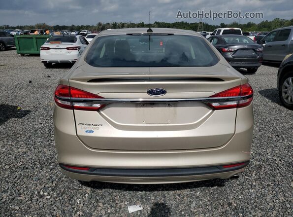 3FA6P0G75JR174775 2018 FORD FUSION Beige უკანა ხედი