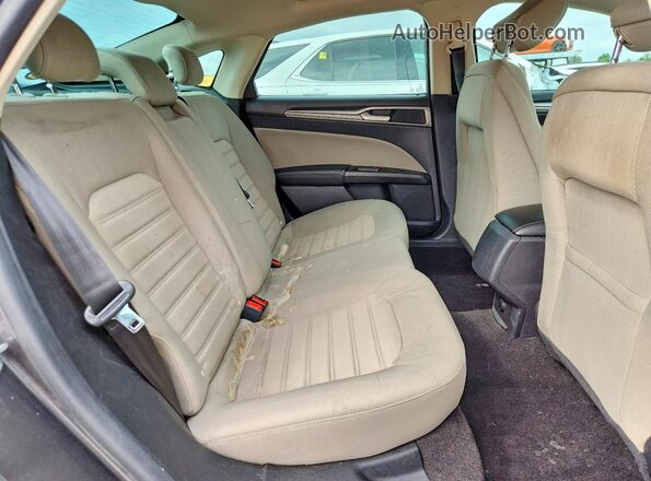3FA6P0G75LR188761 2020 FORD FUSION Gray Vista de los asientos traseros