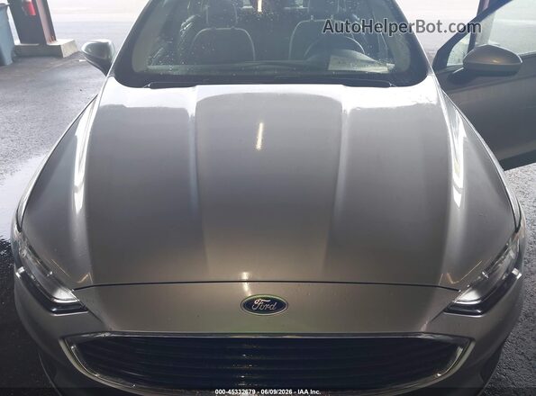 3FA6P0G76LR263077 2020 FORD FUSION Серебряный Вид задней части салона