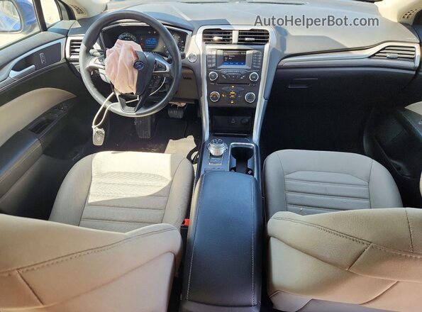 3FA6P0G78JR211432 2018 FORD FUSION Синий Вид панели приборов