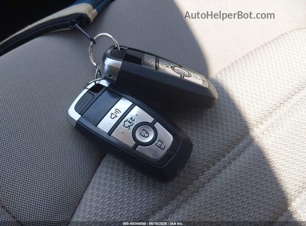 3FA6P0G78LR201423 2020 FORD FUSION Silver Вид панелі приладів