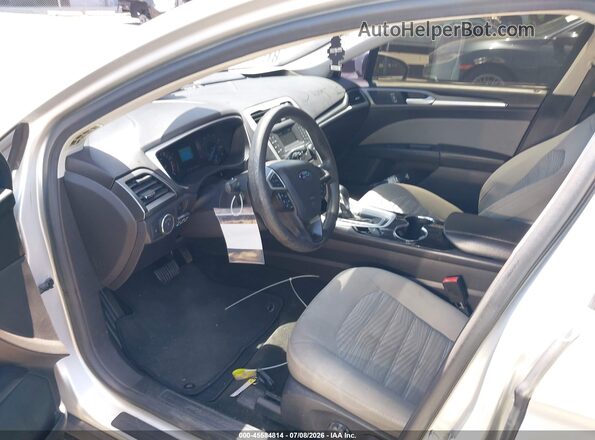 3FA6P0G79GR215529 2016 FORD FUSION Серебряный Вид задней части салона