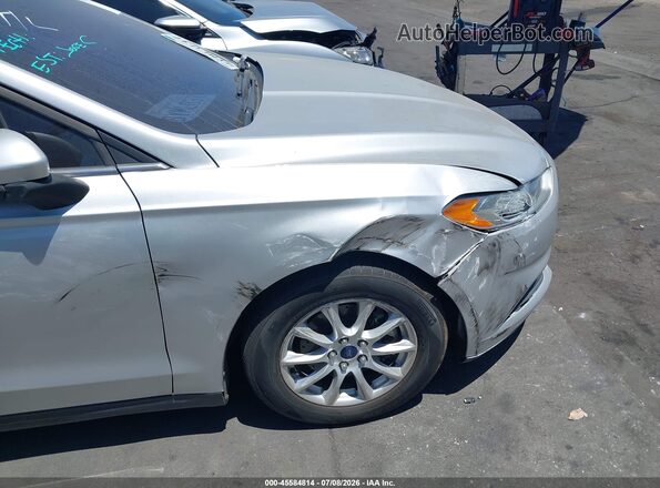 3FA6P0G79GR215529 2016 FORD FUSION Серебряный Вид спереди