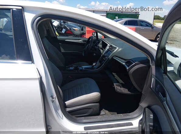 3FA6P0G79GR389200 2016 FORD FUSION Белый Вид салона спереди