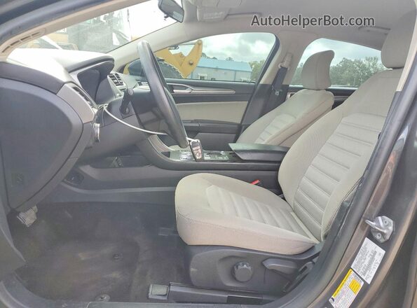 3FA6P0G79JR104048 2018 FORD FUSION Gray Front interior view