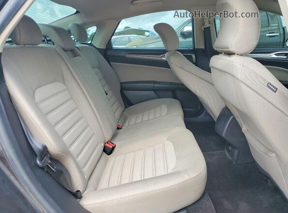 3FA6P0G79JR104048 2018 FORD FUSION Gray Rear seats view
