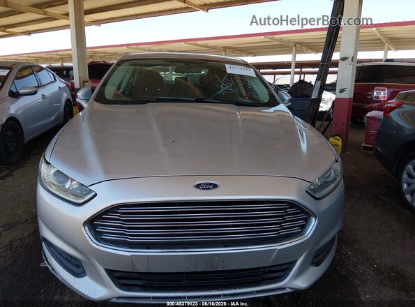 3FA6P0H70GR150620 2016 FORD FUSION Gray Front view