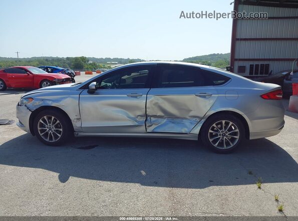 3FA6P0H70HR227892 2017 FORD FUSION Silver Սալոնի 360 աստիճան տեսք