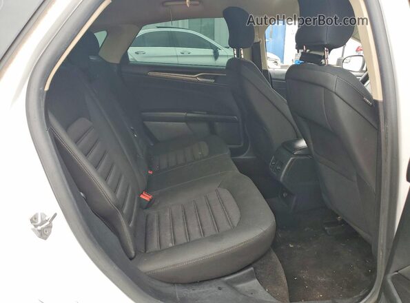 3FA6P0H70HR392809 2017 FORD FUSION White Հետևի նստատեղերի տեսք