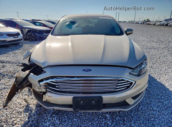 3FA6P0H70JR114675 2018 FORD FUSION Бежевый Вид спереди