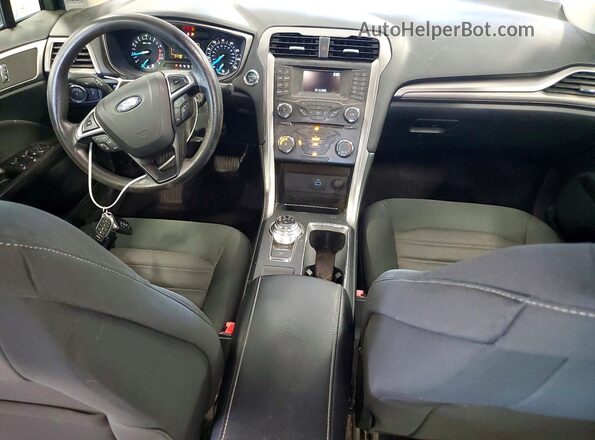 3FA6P0H71HR171641 2017 FORD FUSION Серебряный Вид панели приборов