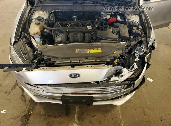 3FA6P0H71HR171641 2017 FORD FUSION Серебряный Вид подкапотного пространства