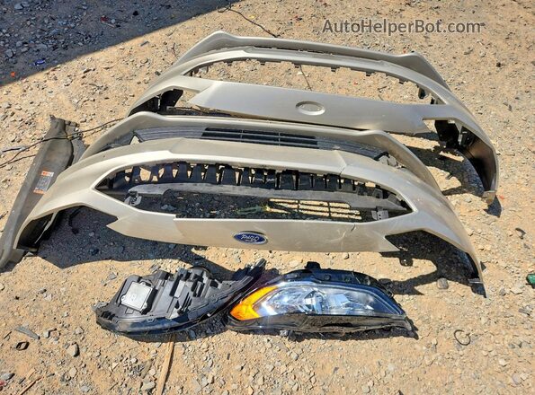 3FA6P0H71HR340928 2017 FORD FUSION Gold ძრავის განყოფილების ხედი