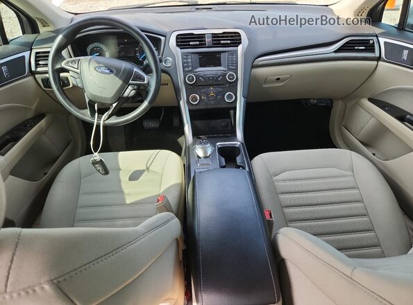 3FA6P0H71JR156739 2018 FORD FUSION Silver წინა პანელის ხედი