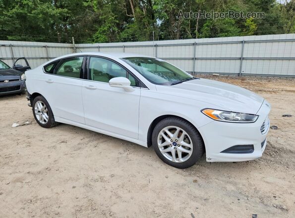 3FA6P0H72GR102634 2016 FORD FUSION Белый Передняя правая четверть
