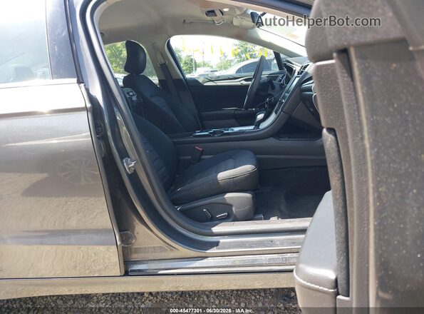 3FA6P0H72GR300159 2016 FORD FUSION Silver Widok wnętrza z przodu