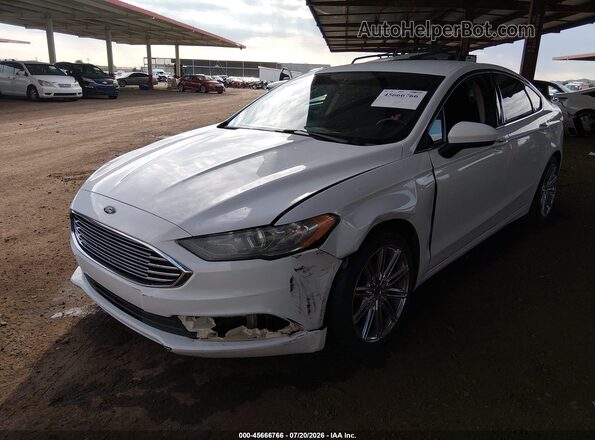 3FA6P0H72HR202203 2017 FORD FUSION White Widok z przodu