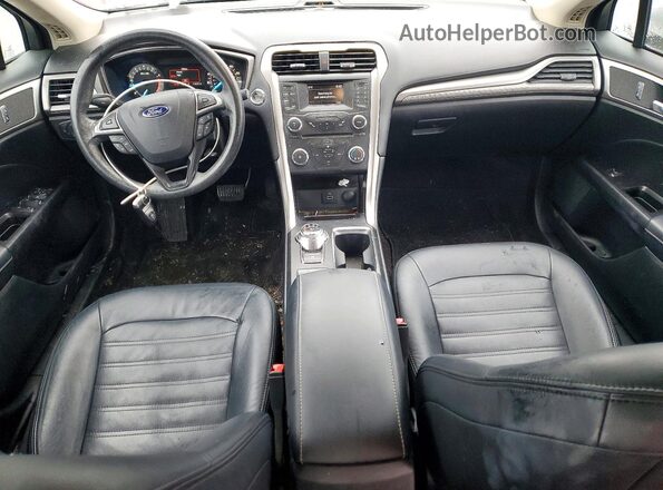 3FA6P0H72HR265480 2017 FORD FUSION Серебряный Вид панели приборов