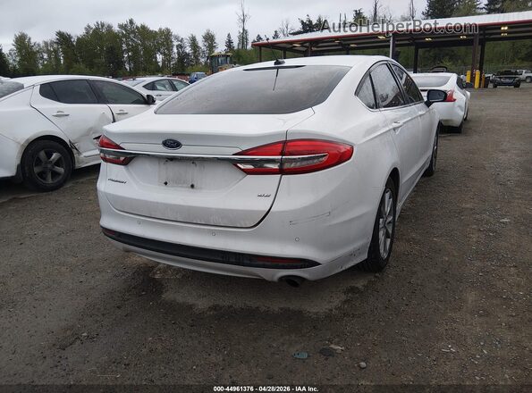 3FA6P0H72HR356054 2017 FORD FUSION White Tył prawy