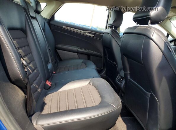 3FA6P0H72HR404751 2017 FORD FUSION Blue Вид задніх сидінь
