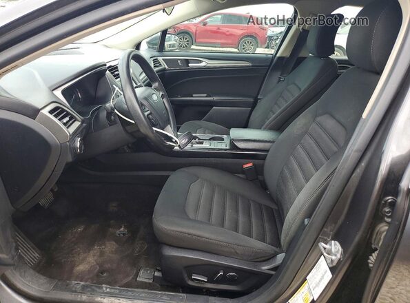 3FA6P0H72JR176398 2018 FORD FUSION Серый Вид салона спереди