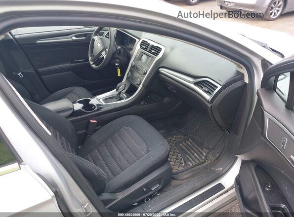 3FA6P0H73GR174863 2016 FORD FUSION Silver წინა სალონის ხედი