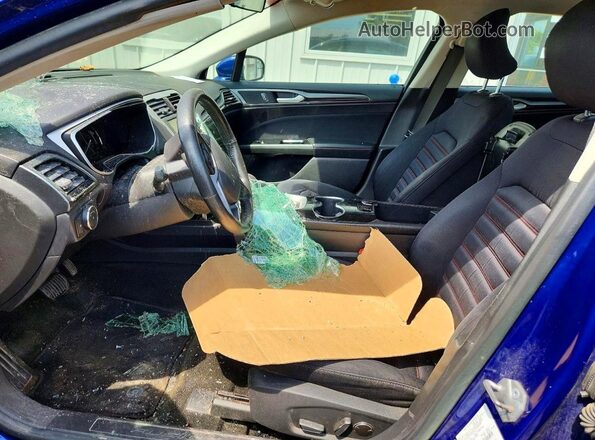 3FA6P0H73GR352173 2016 FORD FUSION Blue Front interior view