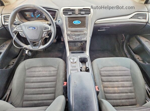 3FA6P0H73JR262870 2018 FORD FUSION Silver Dashboard view