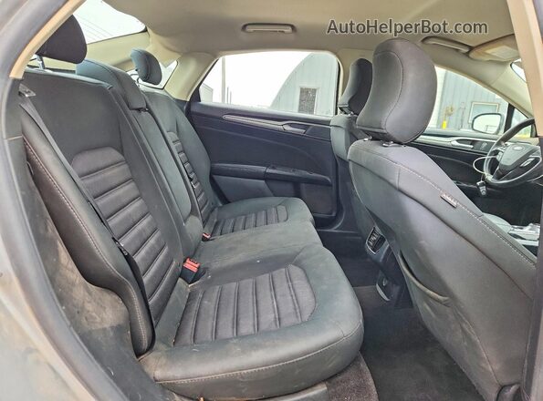 3FA6P0H73JR262870 2018 FORD FUSION Silver Rear seats view