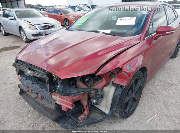 3FA6P0H74GR276575 2016 FORD FUSION Красный Вид спереди