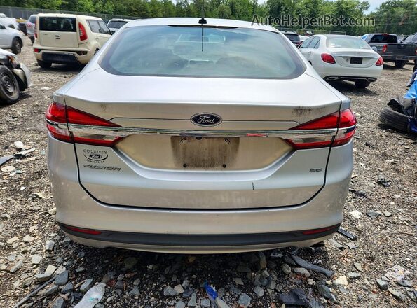 3FA6P0H74HR377245 2017 FORD FUSION Silver Widok z tyłu
