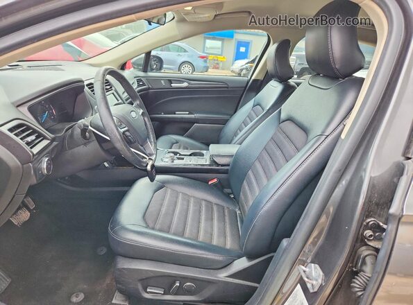 3FA6P0H74JR109897 2018 FORD FUSION Gray Вид салону спереду