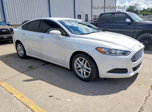 3FA6P0H75GR200461 2016 FORD FUSION White Front right