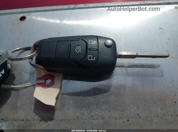 3FA6P0H75GR277461 2016 FORD FUSION Red Dashboard view
