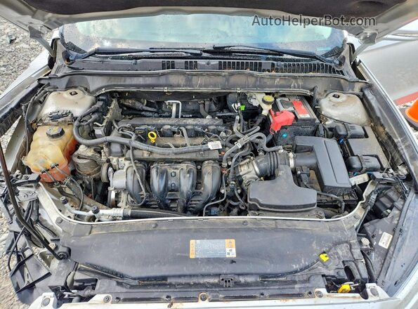 3FA6P0H75GR379570 2016 FORD FUSION Silver Սալոնի հետևի տեսք