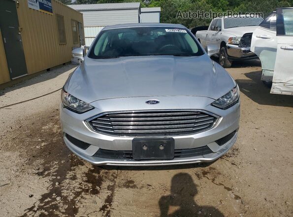 3FA6P0H75JR250056 2018 FORD FUSION Silver Widok z przodu