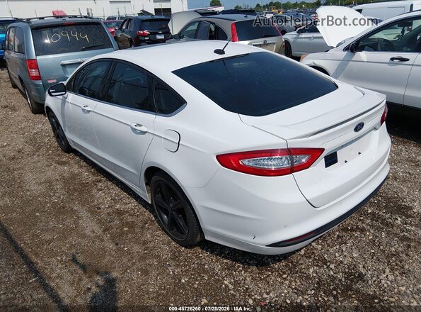 3FA6P0H76GR110901 2016 FORD FUSION White Trasero izquierdo