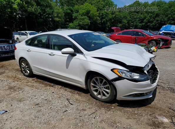 3FA6P0H76HR375111 2017 FORD FUSION White Передня права чверть