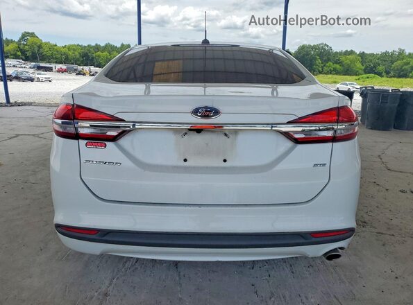 3FA6P0H76HR383306 2017 FORD FUSION White Widok z tyłu