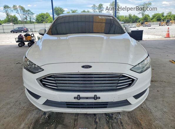 3FA6P0H76HR383306 2017 FORD FUSION White Widok z przodu