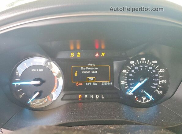 3FA6P0H76HR383306 2017 FORD FUSION White Widok zestawu wskaźników