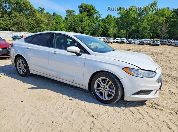 3FA6P0H76JR197982 2018 FORD FUSION White Przód prawy